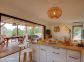 Gîte à Coti Chiavari, Le Grand Ajaccio, Corse du Sud, labellisé Gîtes de France : la cuisine Gîte à Coti Chiavari, Le Grand Ajaccio, Corse du Sud, labellisé Gîtes de France : la cuisine