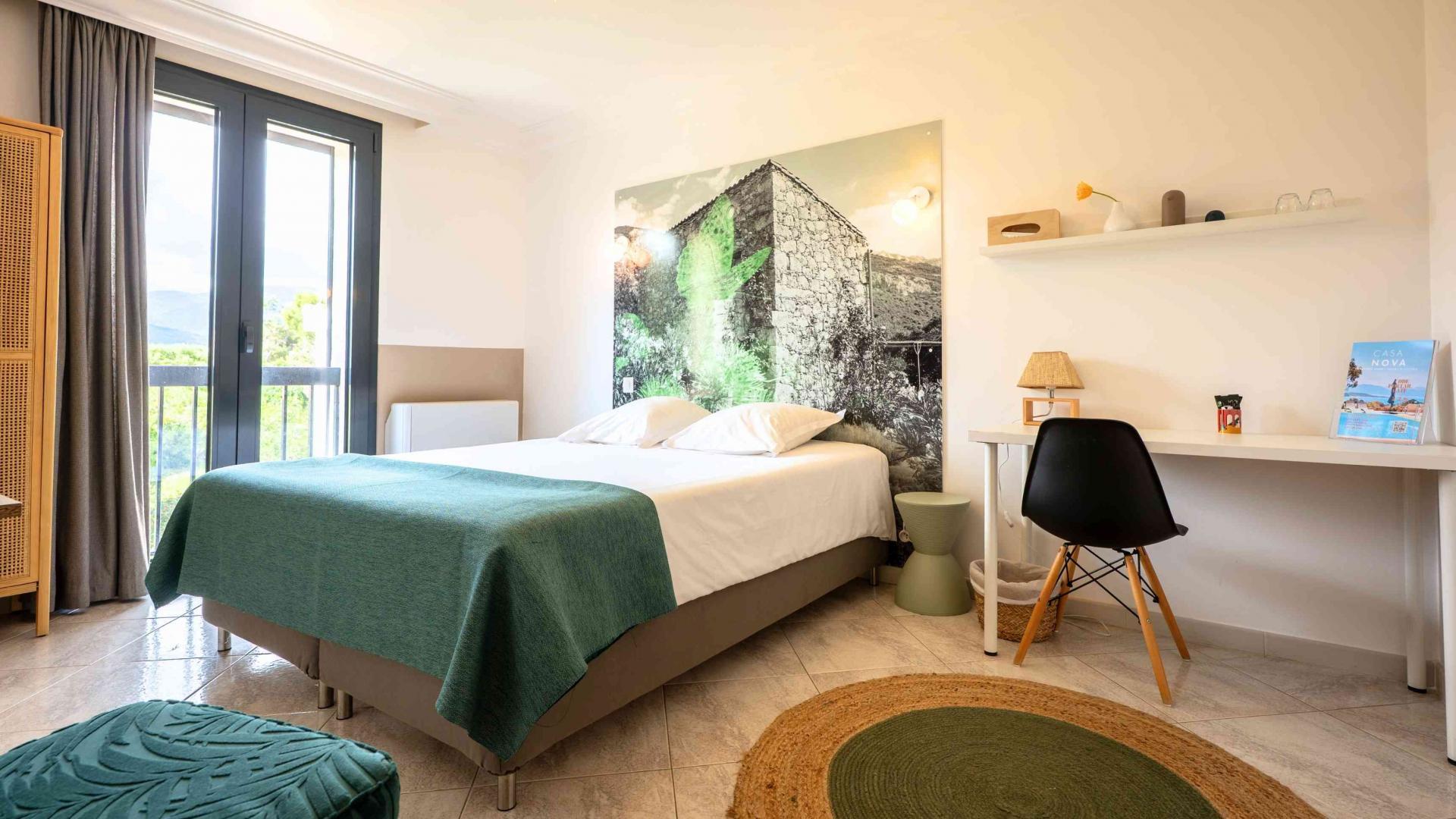 Chambres d'hôtes à Sagone, la Côte ouest, labellisées Gîtes de France : la chambre Chrysalis photo 13