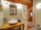 Gite à Sollacaro, Grand Valinco, Corse du Sud, labellisé Gites de France : la salle de bain privative de la première chambre Gite à Sollacaro, Grand Valinco, Corse du Sud, labellisé Gites de France : la salle de bain privative de la première chambre