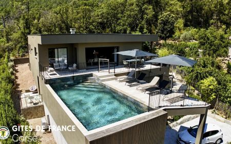 Gite à Sainte Lucie de Porto-Vecchio, labellisé Gîtes de France : la villa et la piscine Ferienhaus Nr.27891 Sainte lucie de porto vecchio - Corse - Gite à Sainte Lucie de Porto-Vecchio, labellisé Gîtes de France : la villa et la piscine