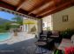 G&icirc;te &agrave; Valle d'Alesani, la C&ocirc;te orientale, Haute-Corse, labellis&eacute; G&icirc;tes de France : l'espace d&eacute;tente et la piscine